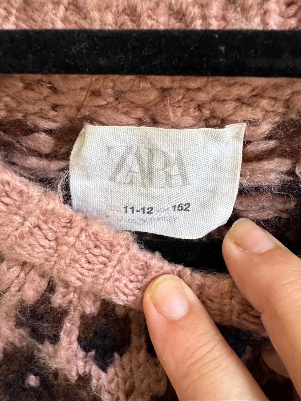 Zara Fair Isle Crewneck Sweater in Cream and Rose
